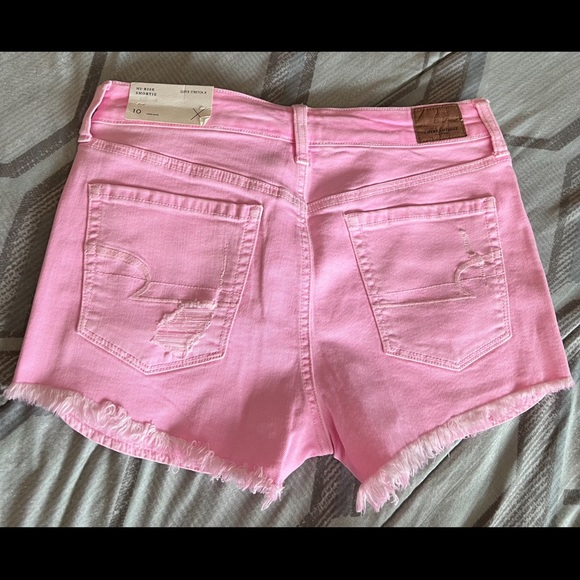 American Eagle Hi-Rise Shortie - Picture 2 of 2